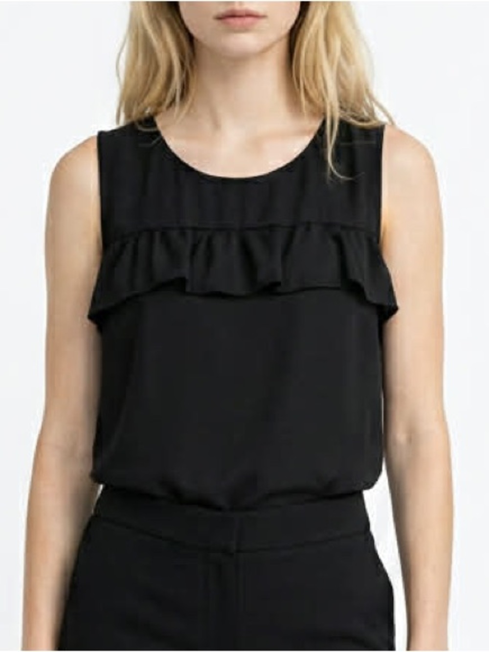 Forever 21 Women’s Black Sleeveless Ruffle Top Small
